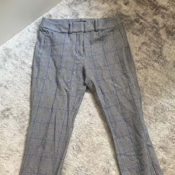 Loft high-waisted skinny pants! - Picture 1 of 3